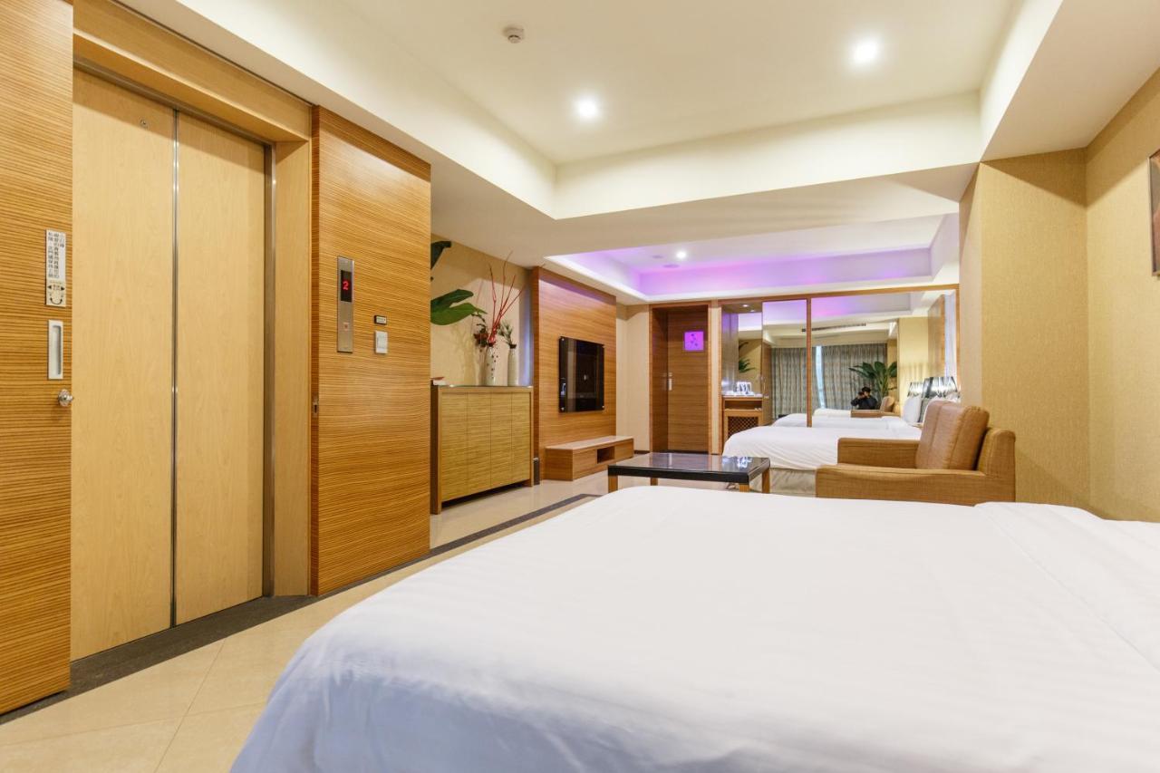 Slv Hotel Group-Slv Business Hotel Zhonghe  Exterior photo